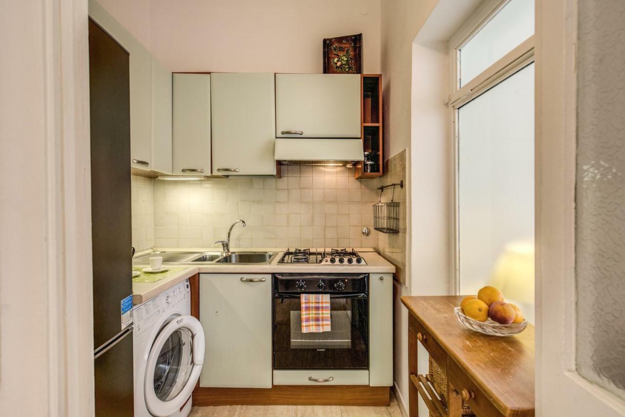 Guesthouse O Affittacamere Casa Fienaroli 2 Roma Ngoại thất bức ảnh